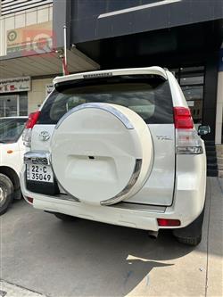تۆیۆتا لاندكروزر پرادۆ